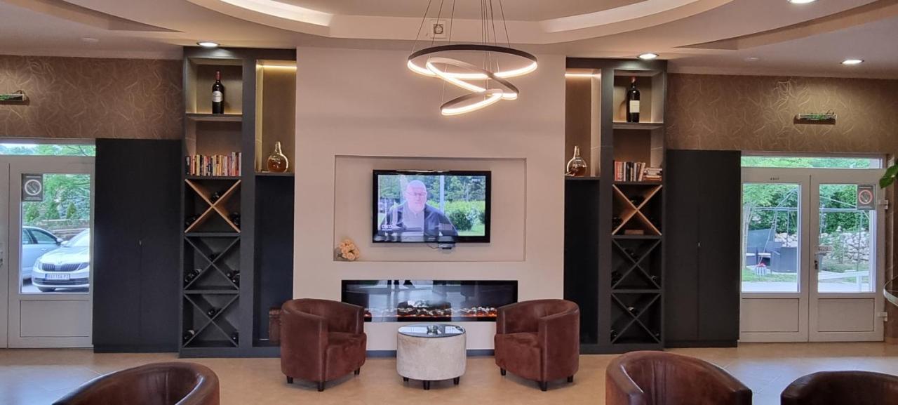 Vila Dincic Doo Veliko Gradište Extérieur photo